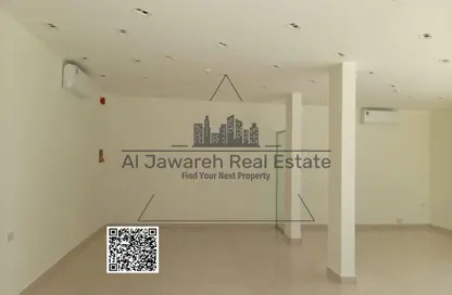 Shop - Studio - 1 Bathroom for rent in Crown Palace Hotel - Al Rashidiya 1 - Al Rashidiya - Ajman