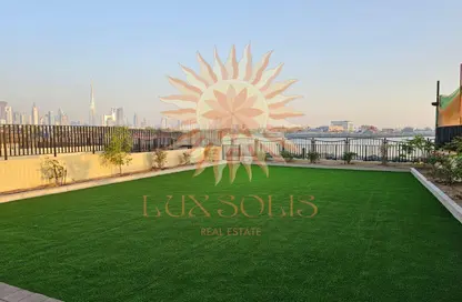 Villa - 5 Bedrooms - 7 Bathrooms for rent in Sur La Mer - La Mer - Jumeirah - Dubai