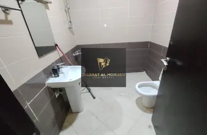Apartment - 2 Bedrooms - 2 Bathrooms for rent in Al Jurf 2 - Al Jurf - Ajman Downtown - Ajman