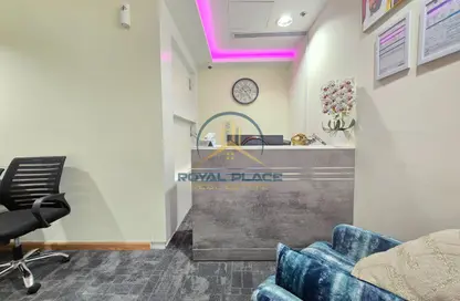 مكتب - استوديو - 2 حمامات للايجار في برج بارك لين - الخليج التجاري - دبي