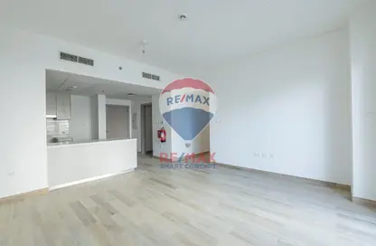 Apartment - 2 Bedrooms - 2 Bathrooms for sale in Waters Edge - Yas Island - Abu Dhabi