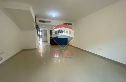 Villa - 3 Bedrooms - 4 Bathrooms for sale in Contemporary Style - Al Reef Villas - Al Reef - Abu Dhabi