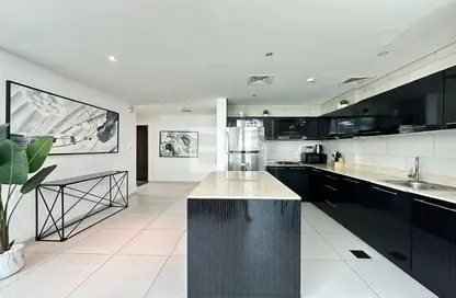 Apartment - 2 Bedrooms - 2 Bathrooms for rent in Panoramic Tower - Dubai Marina - Dubai