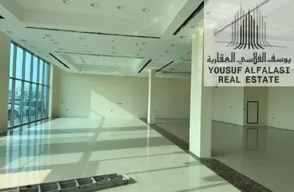 صالة عرض - استوديو - 4 حمامات للايجار في بناية ابناء صقر - 1 الحميدية - الحميدية - عجمان
