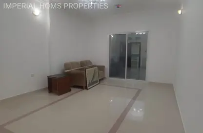شقة - 2 غرف نوم - 3 حمامات للايجار في مبنى جيباس 6 - النخيل - عجمان