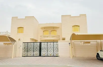 Villa - 4 Bedrooms - 4 Bathrooms for rent in Khaldiya - Al Ain