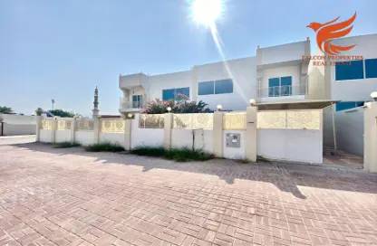 Outdoor House image for: Villa - 4 Bedrooms - 4 Bathrooms for rent in Khuzam - Ras Al Khaimah, Image 1