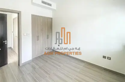 Empty Room image for: Townhouse - 3 Bedrooms - 3 Bathrooms for sale in Greenwoods - DAMAC Hills - Dubai, Image 1