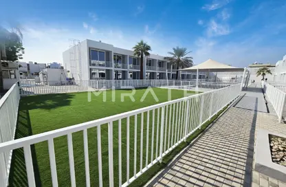Compound - 3 Bedrooms - 3 Bathrooms for rent in Jumeirah 3 Villas - Jumeirah 3 - Jumeirah - Dubai