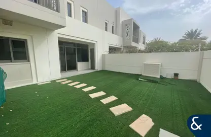 فيلا - 3 غرف نوم - 2 حمامات للايجار في حياة تاون هاوس - تاون سكوير - دبي