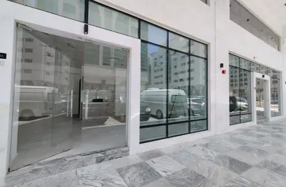 Shop - Studio - 1 Bathroom for rent in Al Otaiba Tower - Electra Street - Abu Dhabi