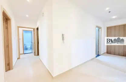 شقة - 2 غرف نوم - 4 حمامات للايجار في القصيص 2 - منطقة القصيص السكنية - القصيص - دبي