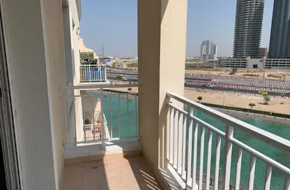 Apartment - 2 Bedrooms - 2 Bathrooms for sale in Mazaya 10B - Queue Point - Dubai Land - Dubai