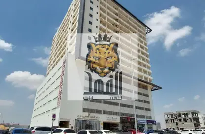 Apartment - Studio - 1 Bathroom for sale in Smart Tower 1 - Al Amerah - Ajman