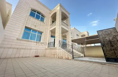Villa - 6 Bedrooms - 7 Bathrooms for rent in Al Karamah - Abu Dhabi