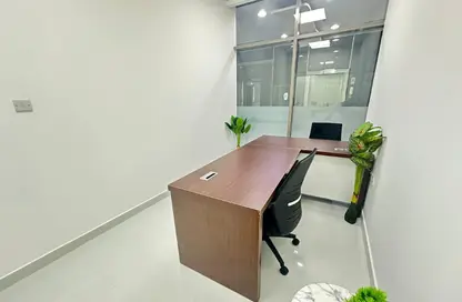 Office Space - Studio - 1 Bathroom for rent in Red Avenue - Al Garhoud - Dubai
