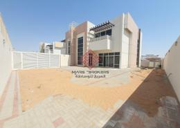 Villa - 4 bedrooms - 5 bathrooms for rent in Al Tai - Sharjah