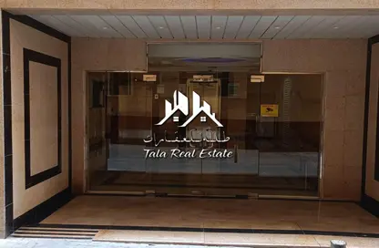 عمارة بالكامل - 2 غرف نوم - 3 حمامات للبيع في المحطة - القاسمية - الشارقة