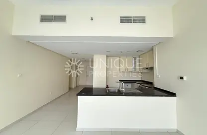 Apartment - 2 Bedrooms - 3 Bathrooms for rent in Golf Horizon Tower A - Golf Horizon - DAMAC Hills - Dubai