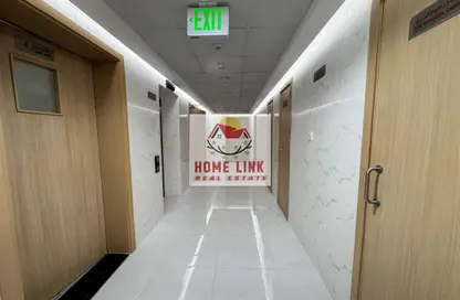 شقة - 3 غرف نوم - 4 حمامات للايجار في E تلال سيتي - تلال سيتي - الشارقة