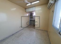 350 per person| 250 Rooms | Ready Kitchen | Clean