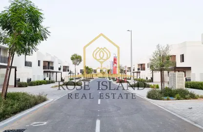 Villa - 4 Bedrooms - 5 Bathrooms for rent in Noya Viva - Noya - Yas Island - Abu Dhabi
