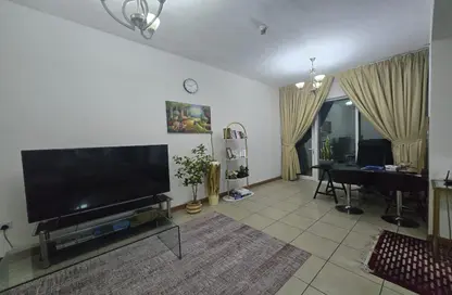 Apartment - 1 Bedroom - 2 Bathrooms for rent in Sulafa Tower - Dubai Marina - Dubai