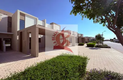 Townhouse - 3 Bedrooms - 4 Bathrooms for rent in La Violeta 2 - La Violeta - Villanova - Dubai Land - Dubai