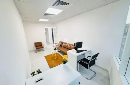 Office Space - Studio - 1 Bathroom for rent in Fatima Mohammad Ahmad Bin Suleiman Building - Al Raffa - Bur Dubai - Dubai