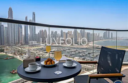 شقة - 2 غرف نوم - 2 حمامات للبيع في برج Marina Vista 1 - مارينا فيستا - إعمار بيتشفرونت - دبي هاربور - دبي