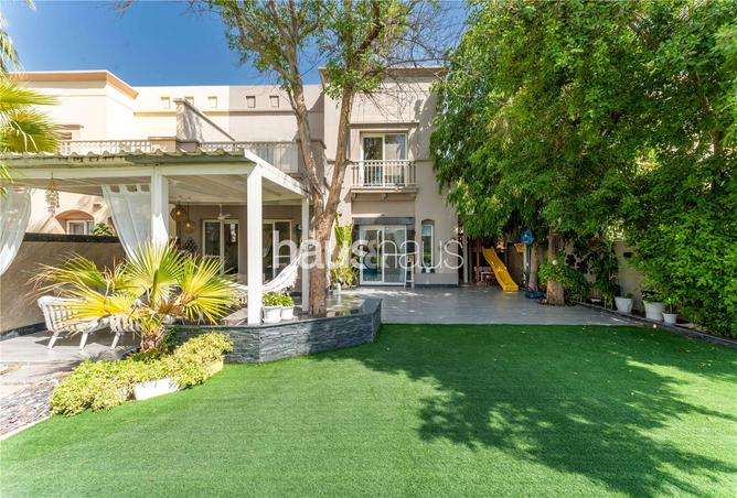 Townhouse - 3 Bedrooms - 4 Bathrooms for sale in Springs 11 - The Springs - Dubai