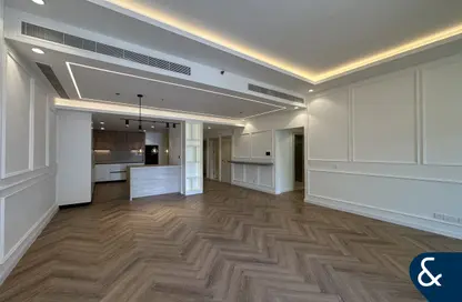 Apartment - 2 Bedrooms - 3 Bathrooms for sale in Al Tamr - Shoreline Apartments - Palm Jumeirah - Dubai