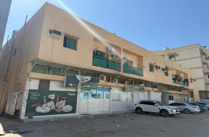 عمارة بالكامل - استوديو - 8 حمامات للبيع في عجمان الصناعية 2 - المنطقة الصناعية - عجمان
