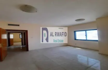 Apartment - 1 Bedroom - 2 Bathrooms for rent in Cornish Tower - Al Rumaila - Ajman