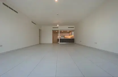 Apartment - 3 Bedrooms - 5 Bathrooms for rent in P2794 - Al Dana - Al Raha Beach - Abu Dhabi
