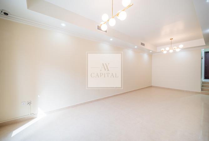 15557200 - Property Main Image