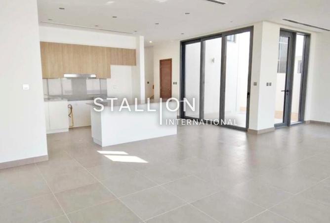 15205340 - Property Image 2