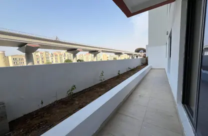 Apartment - 2 Bedrooms - 3 Bathrooms for rent in Azizi Liatris - Azizi Residence - Al Furjan - Dubai