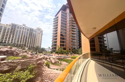 Apartment - 3 Bedrooms - 3 Bathrooms for rent in Sapphire - Tiara Residences - Palm Jumeirah - Dubai