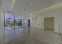 Empty Room image for: Villa - 6 Bedrooms - 7 Bathrooms for sale in District One West Phase I - District One - Mohammed Bin Rashid City - Dubai, Image 1