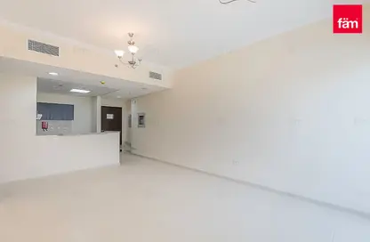 Apartment - 1 Bedroom - 2 Bathrooms for sale in Mazaya 2 - Queue Point - Dubai Land - Dubai