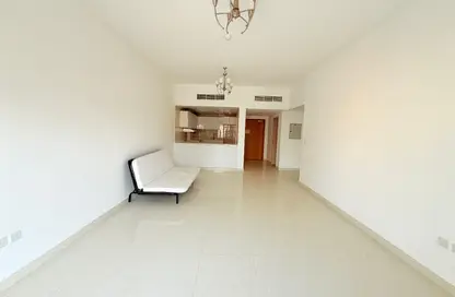 Apartment - 1 Bedroom - 2 Bathrooms for rent in Pulse Smart Residence - Jumeirah Village Circle - Dubai