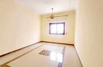 Empty Room image for: Apartment - 2 Bedrooms - 2 Bathrooms for rent in Tiger 4 by ASAS - Al Khan - Sharjah, Image 1