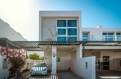 Townhouse - 3 Bedrooms - 4 Bathrooms for sale in Trixis - The Roots DAMAC Hills 2 - Damac Hills 2 - Dubai