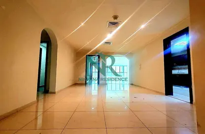 شقة - 3 غرف نوم - 5 حمامات للايجار في الخالدية - أبوظبي