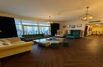 Living Room image for: Apartment - 2 Bedrooms - 3 Bathrooms for sale in Parkside Residence - Shams Abu Dhabi - Al Reem Island - Abu Dhabi, Image 1