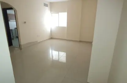 Apartment - 1 Bedroom - 2 Bathrooms for rent in Al Taawun - Sharjah