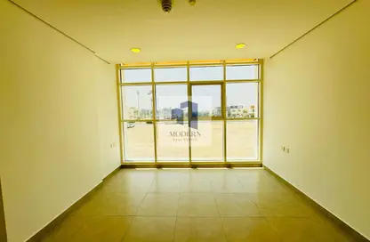 شقة - 2 غرف نوم - 3 حمامات للايجار في التلال 12 - جميرا 1 - الجميرا - دبي شقة - 2 غرف نوم - 3 حمامات للايجار في التلال 12 - جميرا 1 - الجميرا - دبي