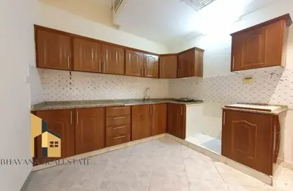شقة - غرفة نوم - 1 حمام للايجار في فيلات مدينة خليفة آيه - مدينة خليفة أ - مدينة خليفة - أبوظبي