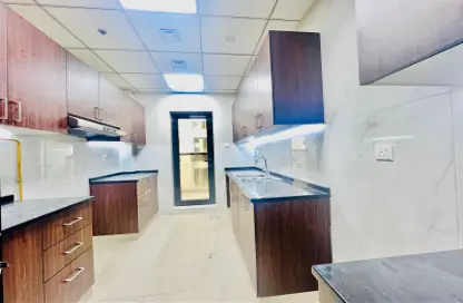 Apartment - 2 Bedrooms - 3 Bathrooms for rent in Elysium 1 - Jumeirah Garden City - Al Satwa - Dubai